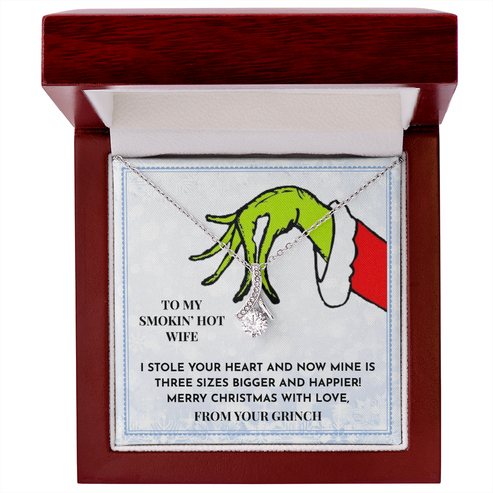 I Stole Your Heart - Alluring Beauty Necklace